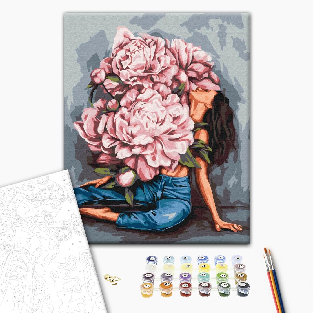 Afbeeldingen op nummer Draaikolk van pioenen @Daria Mikhailishina